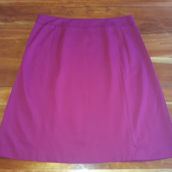 TALBOTS CRANBERRY COLORED SKIRT SZ 14 - Picture 5 of 7